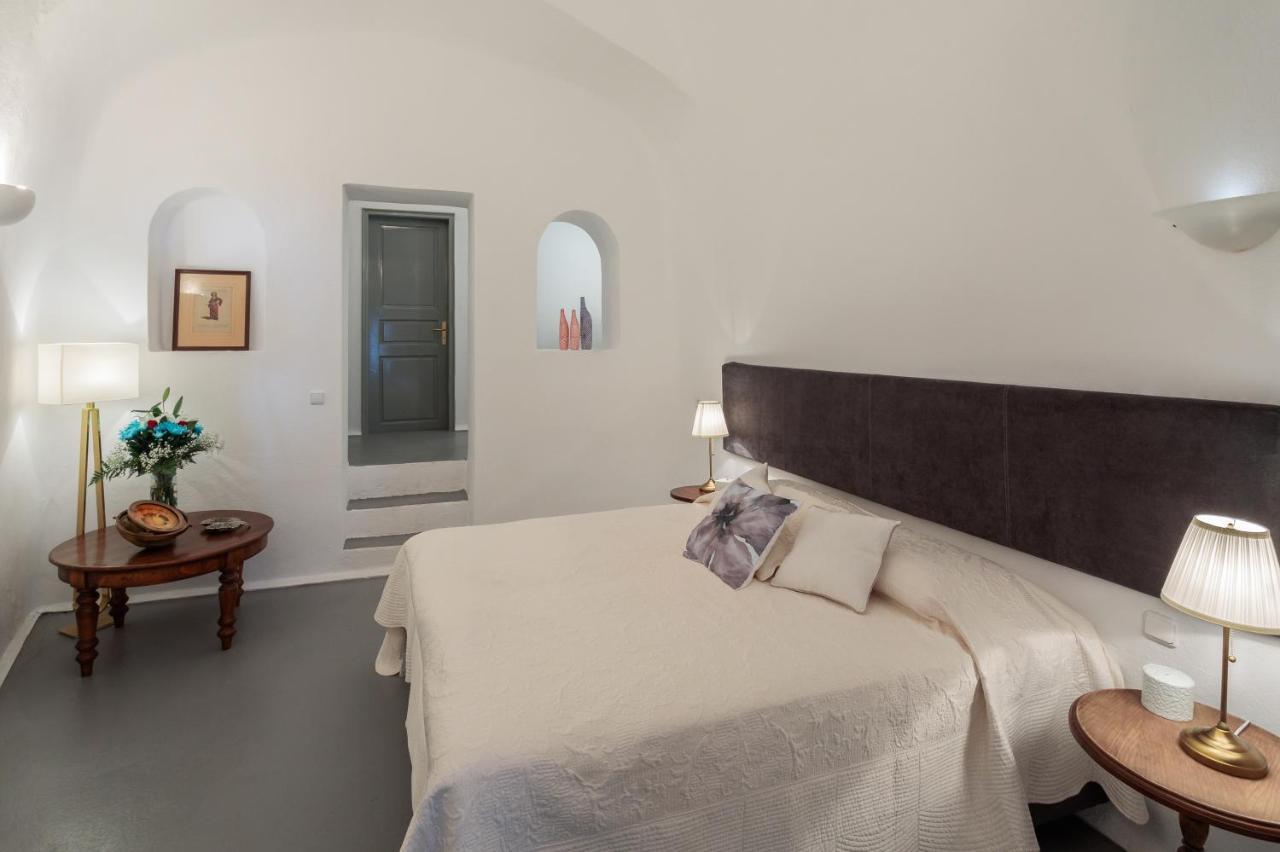 Azure Villa Santorini 이메로비글리 외부 사진