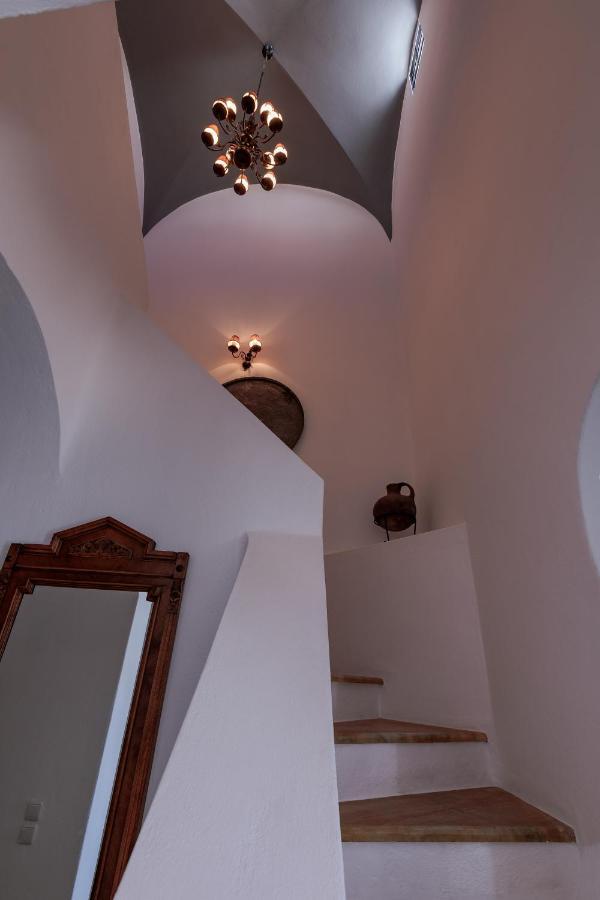 Azure Villa Santorini 이메로비글리 외부 사진